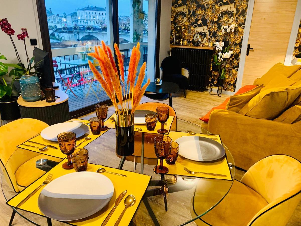 "Au Fil De La Charente" - Coeur De Saintes - Wifi Clim - Classe 4 Etoiles - 4 Pers Exterior foto